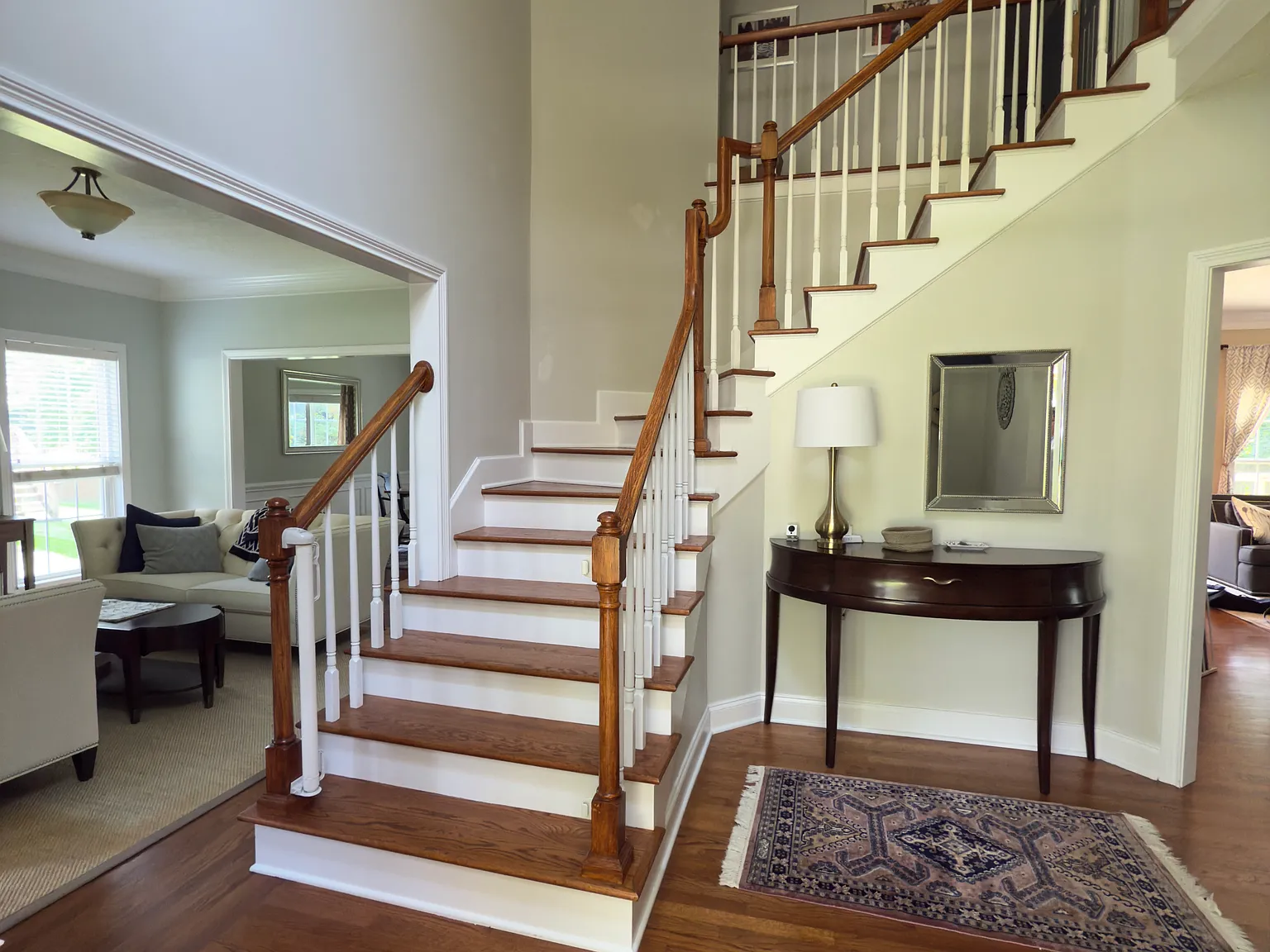 3 bed, 2416 sqft, $2,800 — Photo 4
