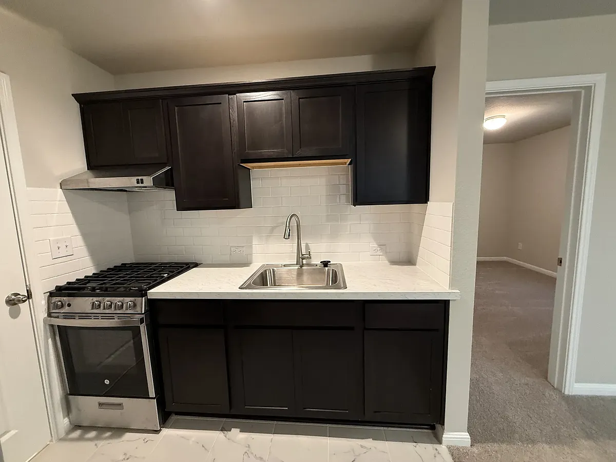 Building Photo - 684 Ferrule Dr