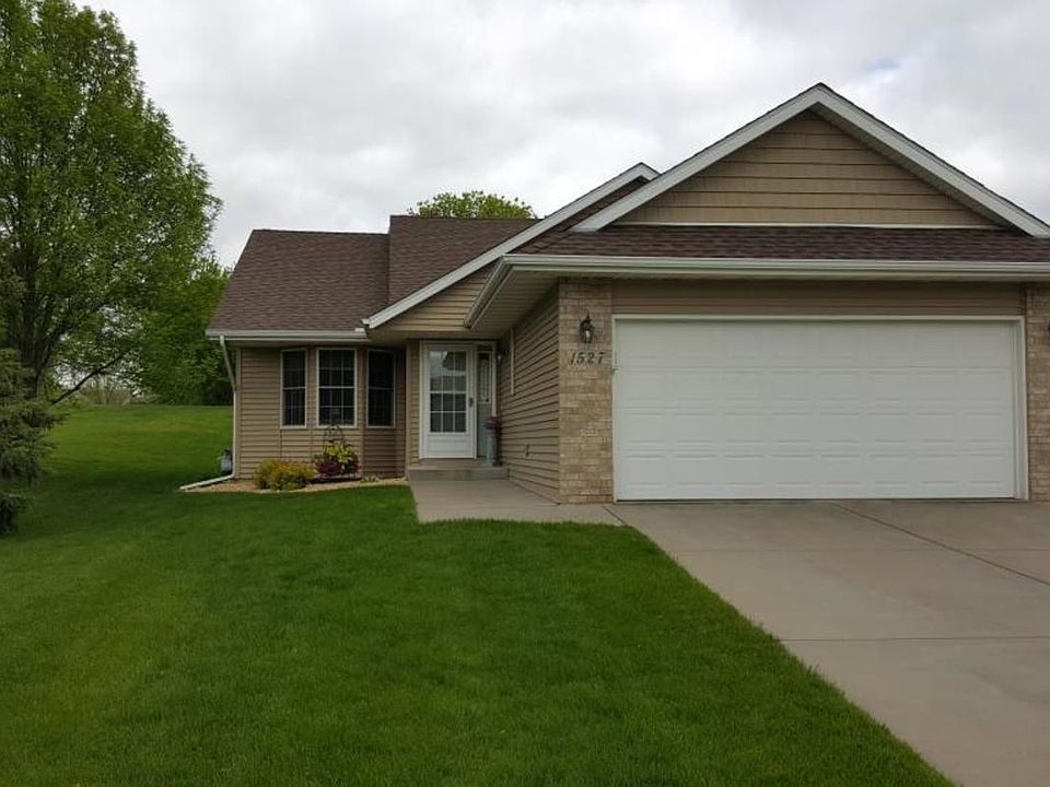 1st image of 1527 Carleton Dr