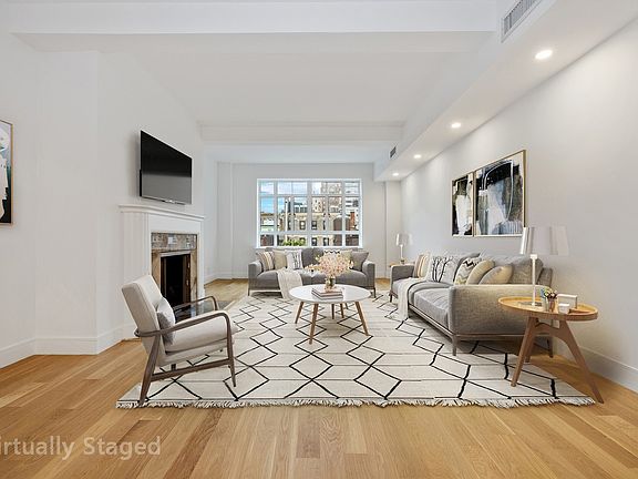 3rd image of 44 E 67th St APT 9A
