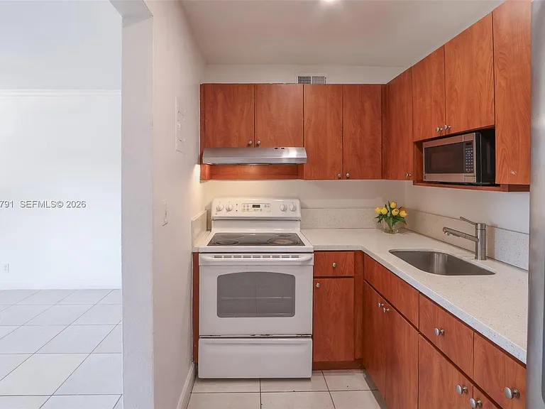 11195 SW 1st St #119 — Photo 4