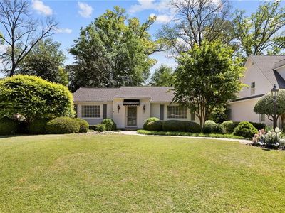 1825 Colland Dr NW, Atlanta, GA, 30318