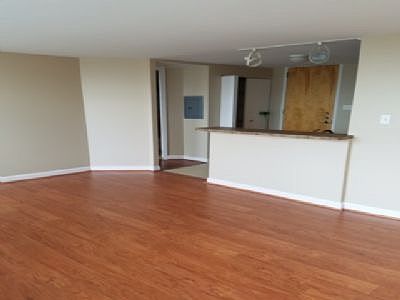 3rd image of 345 E Eastgate Pl APT 505