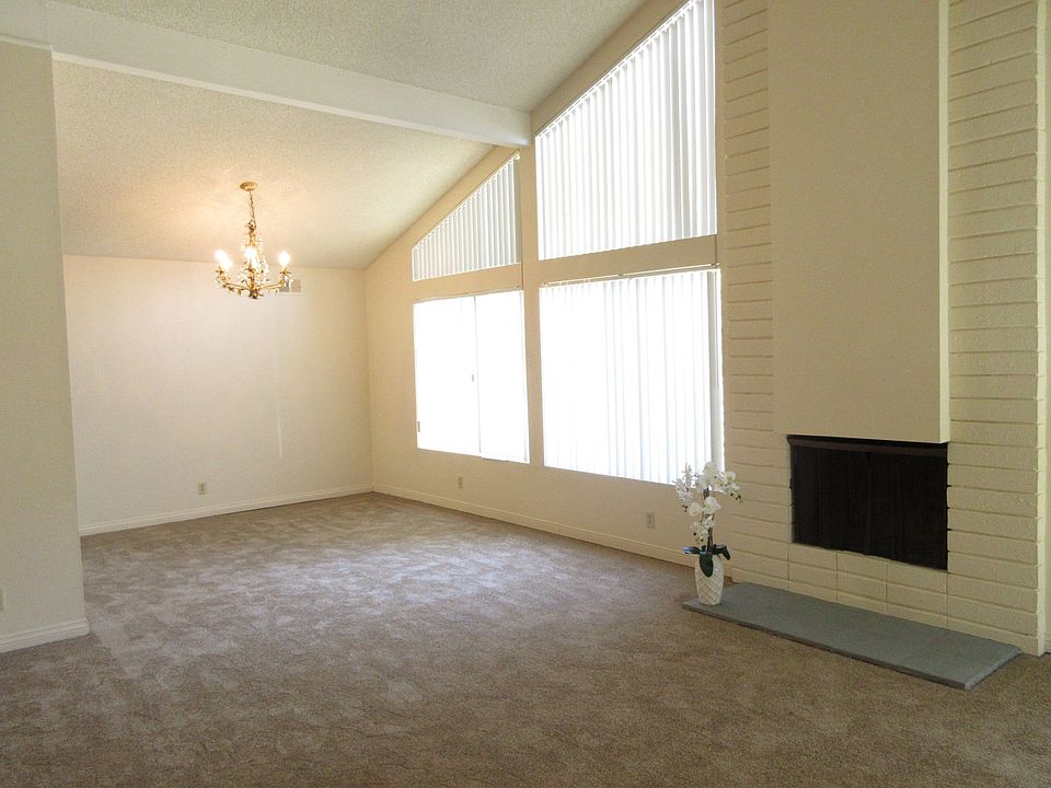 1st image of 1072 S Evenstar Ave