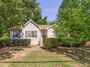 625 McCart Rd, Lawrenceville, GA 30045