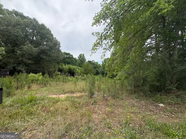 355 N River Cir, Hogansville, GA 30230