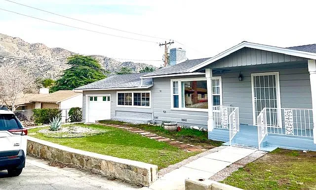 2 Mesa Dr — Photo 2