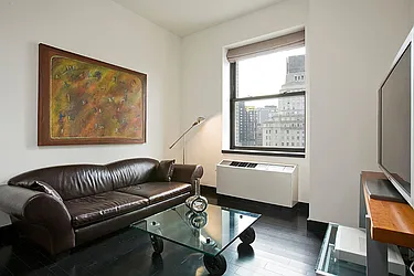 Rented by Avenue Real Estate