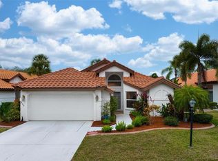 937 Harbor Town Dr, Venice, FL 34292