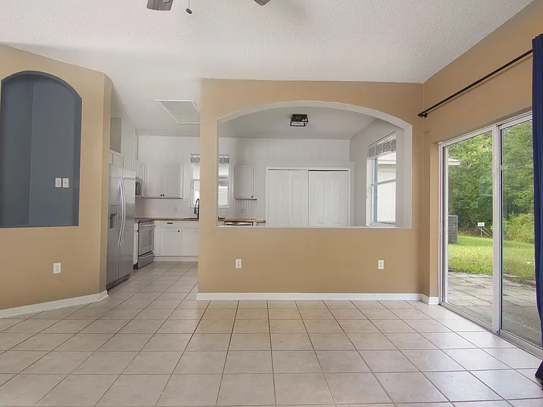 9320 Monterey Bay Dr — Photo 7