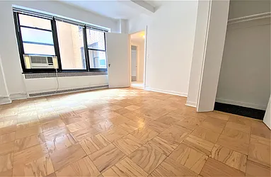 Rented by Manhattan Realty Group