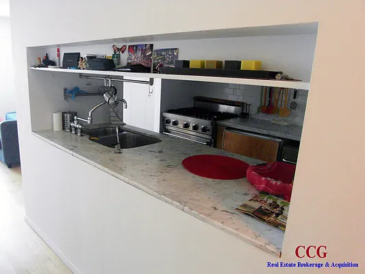 Rented by CCG Real Estate Brokerage | media 17