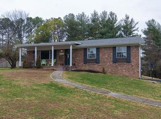 4417 NE Garden Dr, Knoxville, TN 37918