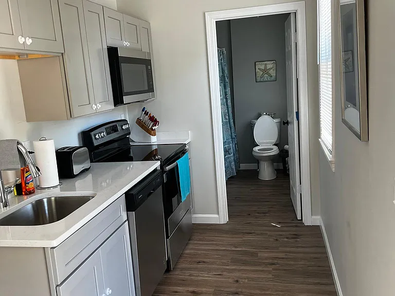 143 Ives Rd #A — Photo 6