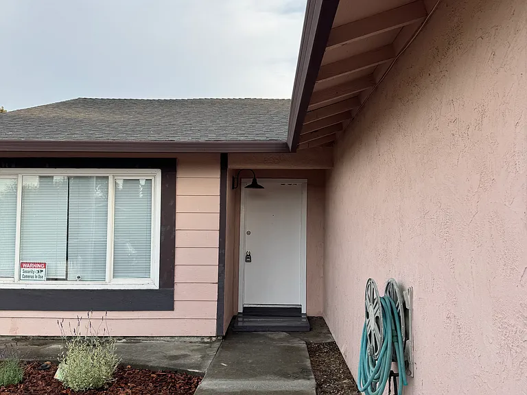 22 Merrimac Pl — Photo 5