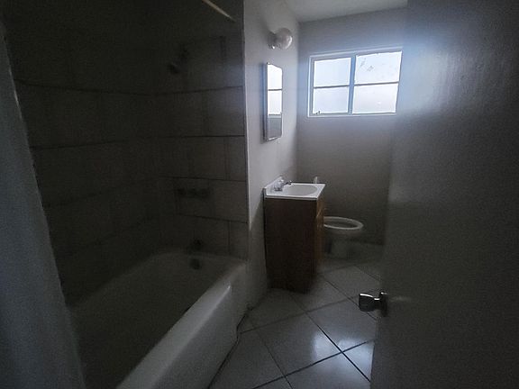 4th image of 4736 Chisos Ln