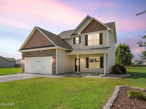 131 Buckhaven Drive, Richlands, NC 28574