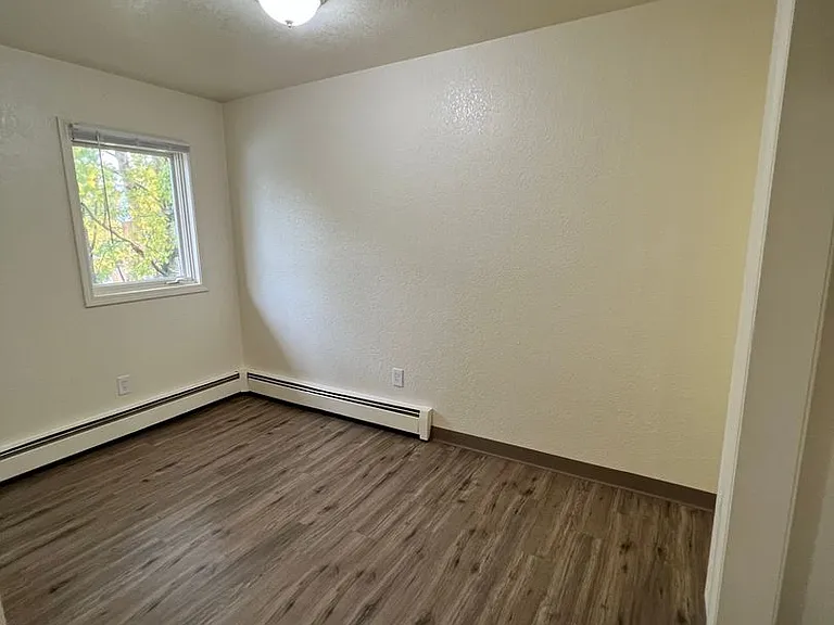 2224 D St — Photo 5