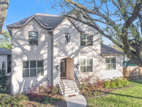 2nd image of 10303 Cliffwood Dr
