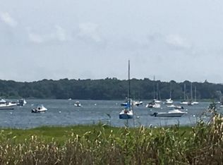 51 Laurel Ln, Warren, RI 02885