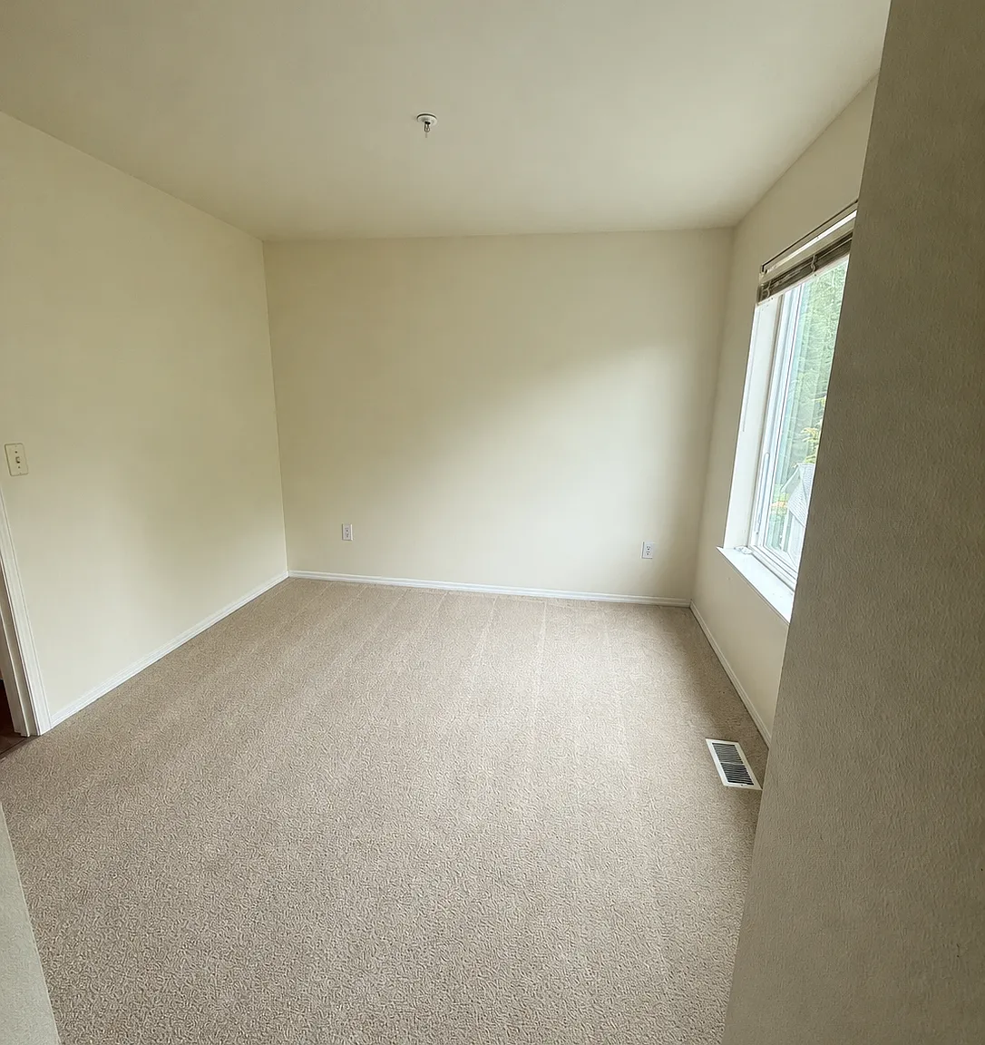 2 bed, 2.5 bath, 1258 sqft, $1,750 — Photo 3