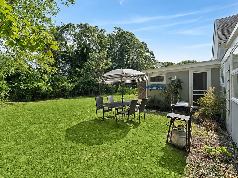 36 Lamb Ave — Photo 15