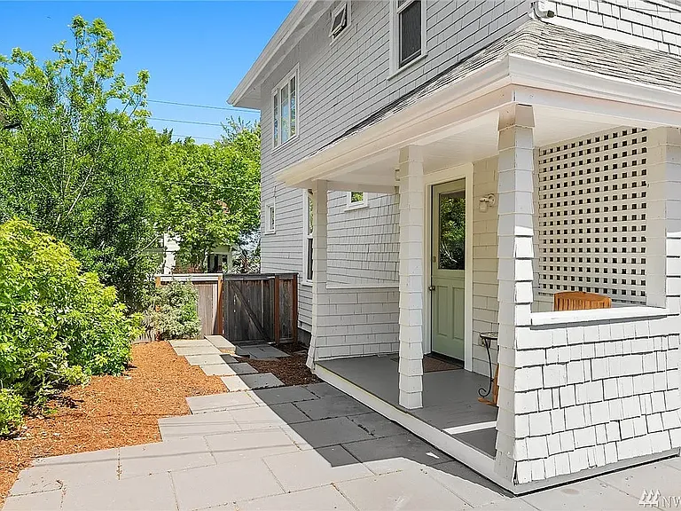 315 W McGraw St #1 — Photo 17