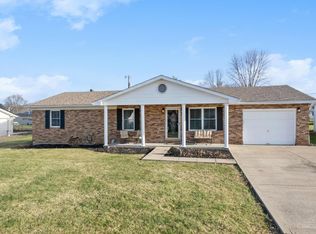 1734 Christopher Rd, Aberdeen, OH 45101