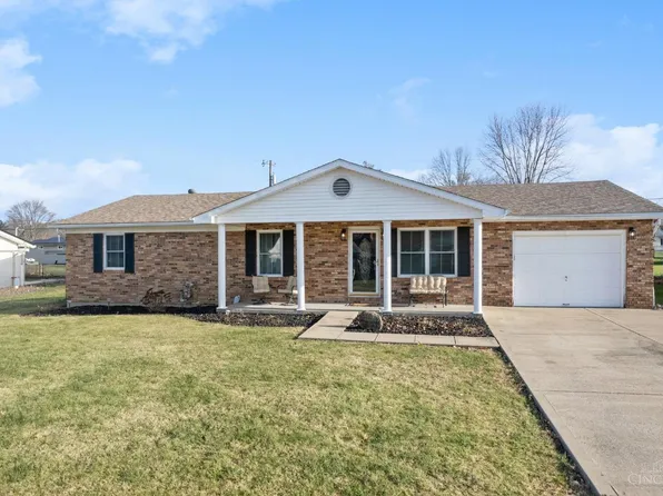 1734 Christopher Rd, Aberdeen, OH 45101