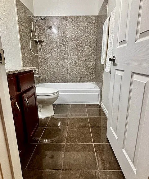5044 River Glen Dr #148 — Photo 10