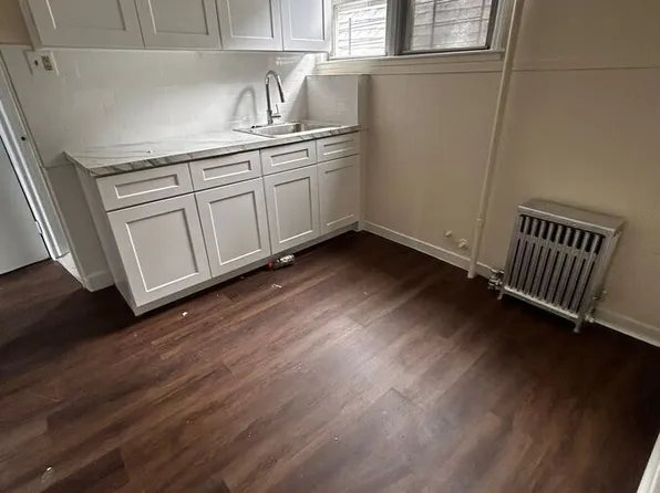 36 Chestnut St, Yonkers, NY 10701