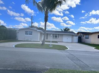 8670 NW 11th St, Hollywood, FL 33024