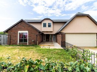 11600 SW 4th St, Yukon, OK 73099