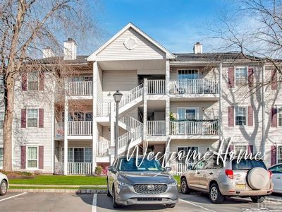 240 Kempsey Dr, North Brunswick, NJ, 08902