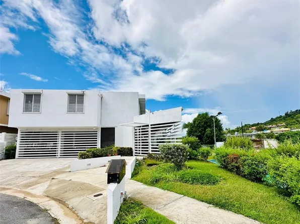 Urb Villa Lissette Calle Benitez #B-19, Guaynabo, PR 00969