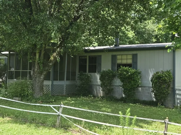 1100 Kinnett Rd, Covington, GA 30016