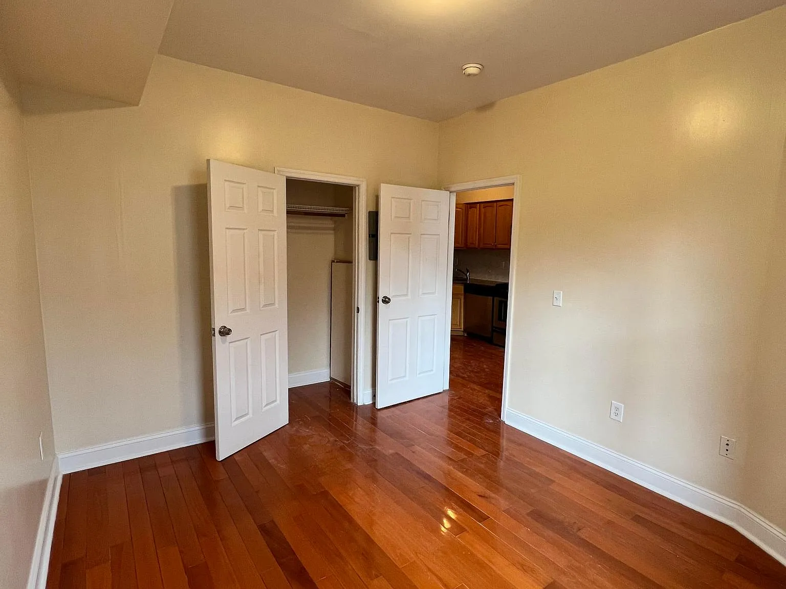 1 bed, $2,450 — Photo 4