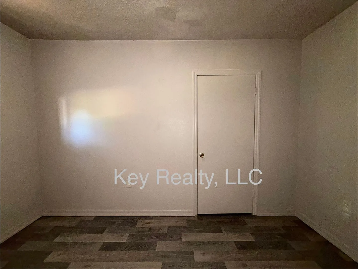 917 Stracener - Alexandria — Photo 4