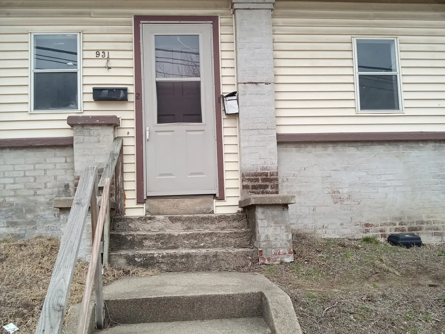 2 bed, 900 sqft, $1,350 — Photo 1