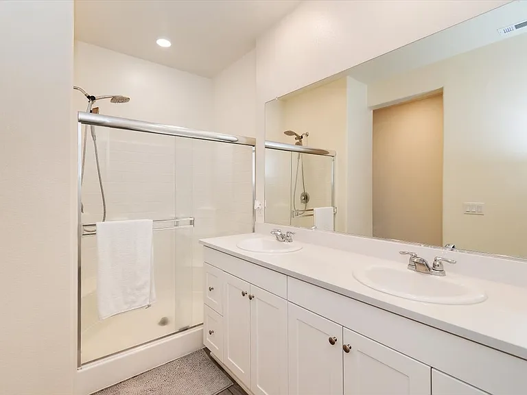 16540 Wyndham Ln #3 — Photo 20