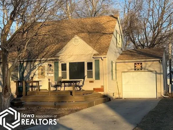 25 Rainbow Dr, Humboldt, IA 50548