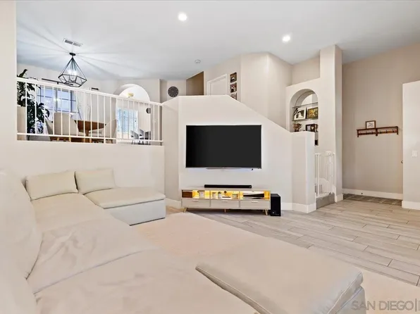 12539 El Camino Real Unit C, San Diego, CA 92130