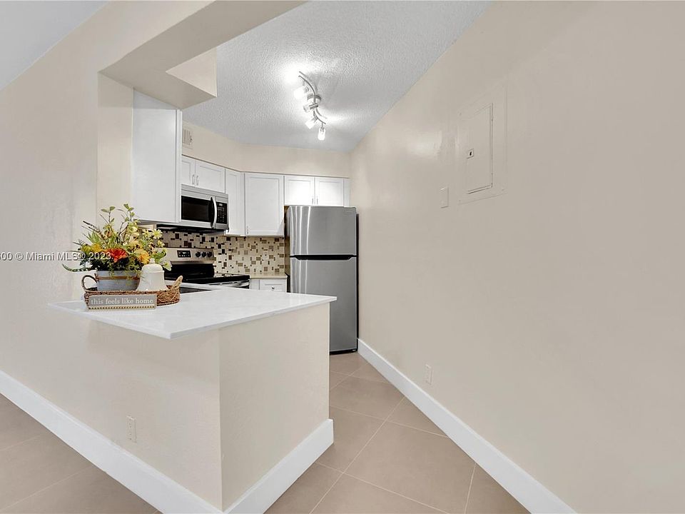 Lake Pointe Condominiums 215 Lake Pointe Dr Fort Lauderdale, FL Zillow