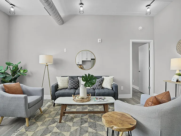 3145 Lafayette Ave — Photo 4