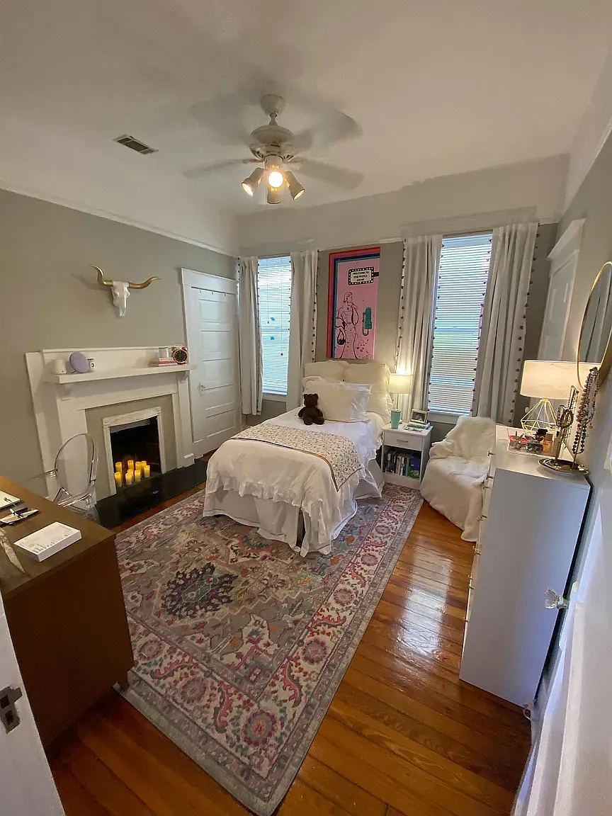 4 bed, 1.5 bath, 1600 sqft, $3,200 — Photo 4