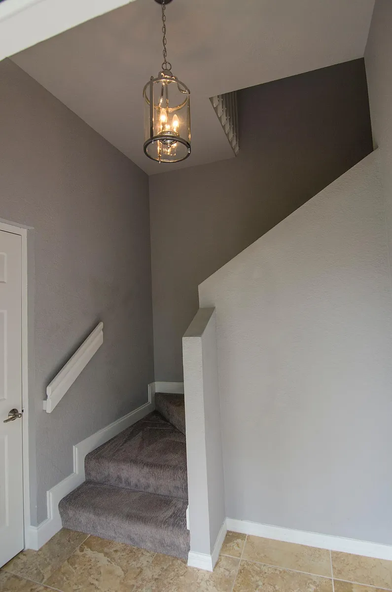 Building Photo - 5205 Birmingham Dr #202
