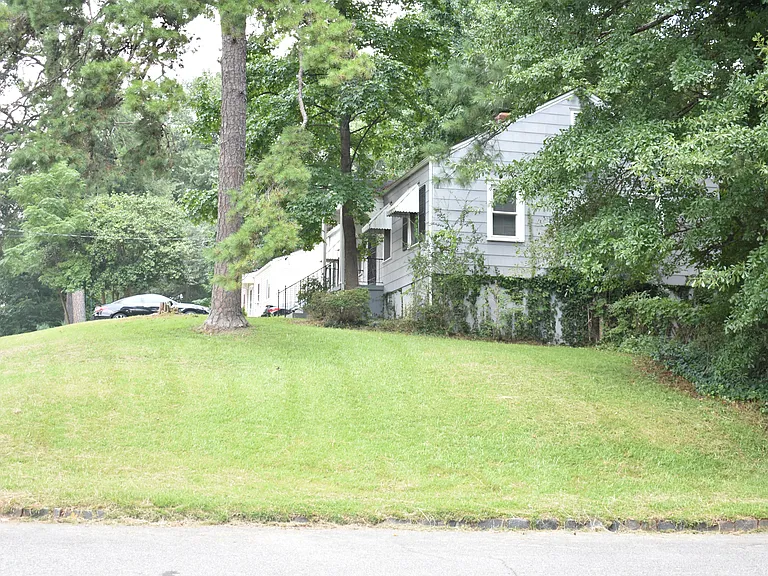 2774 Blount St — Photo 19