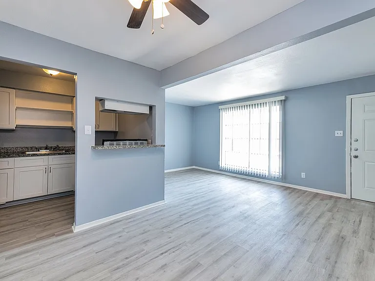 3040 Golfcrest Blvd #10 — Photo 10