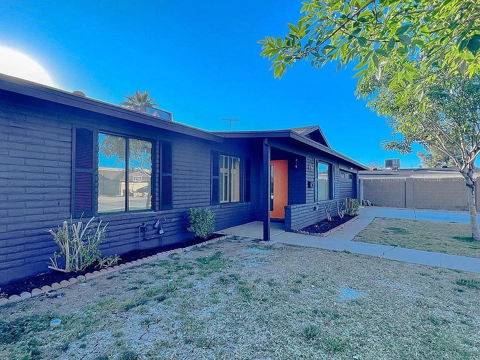 1st image of 3112 S Kachina Dr