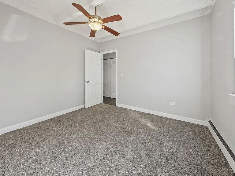 Montego Apartments — Photo 13